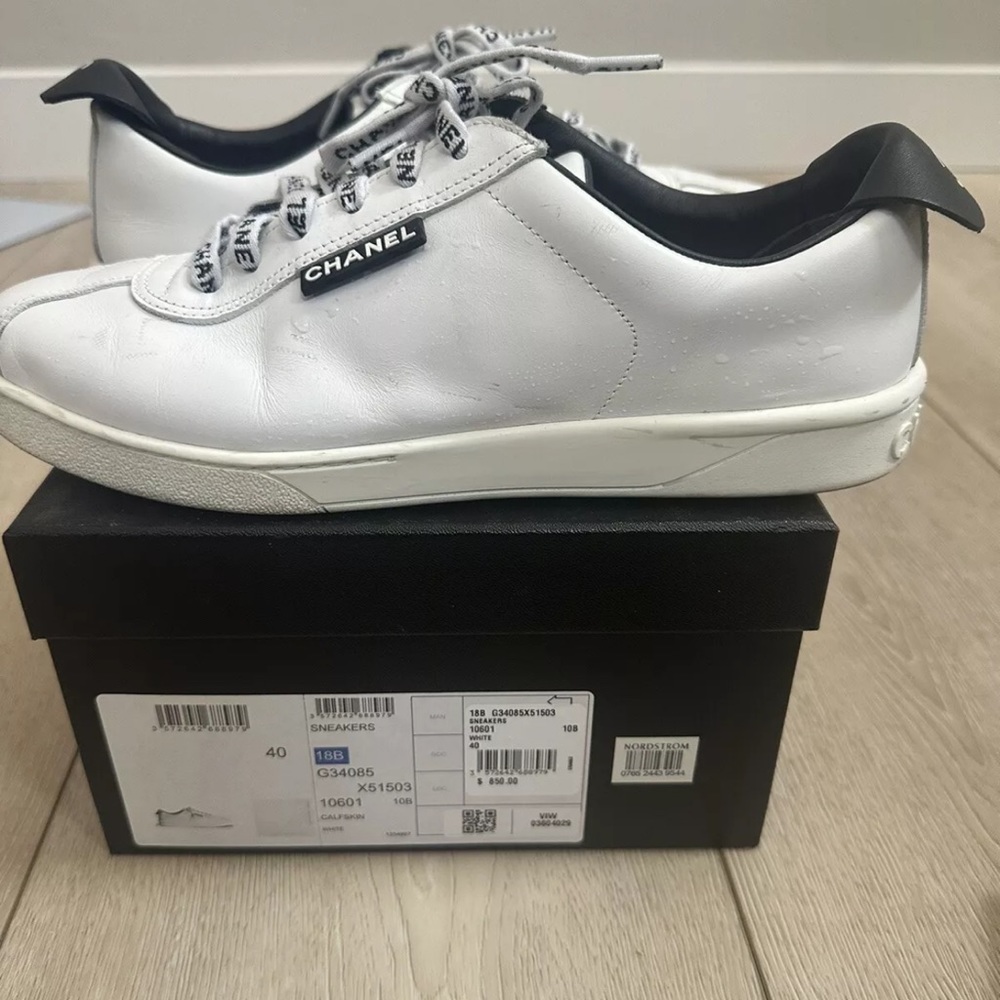 Chanel leather sneakers 40 (womens)